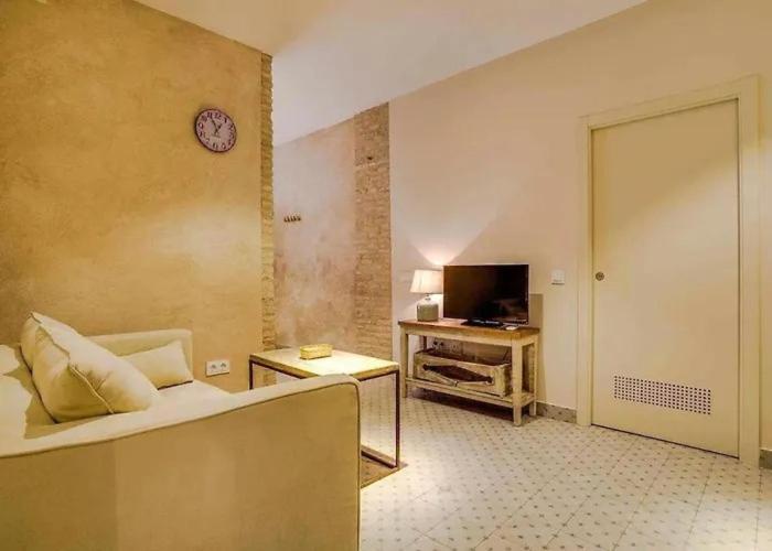Pureza Triana 88 Sevilla